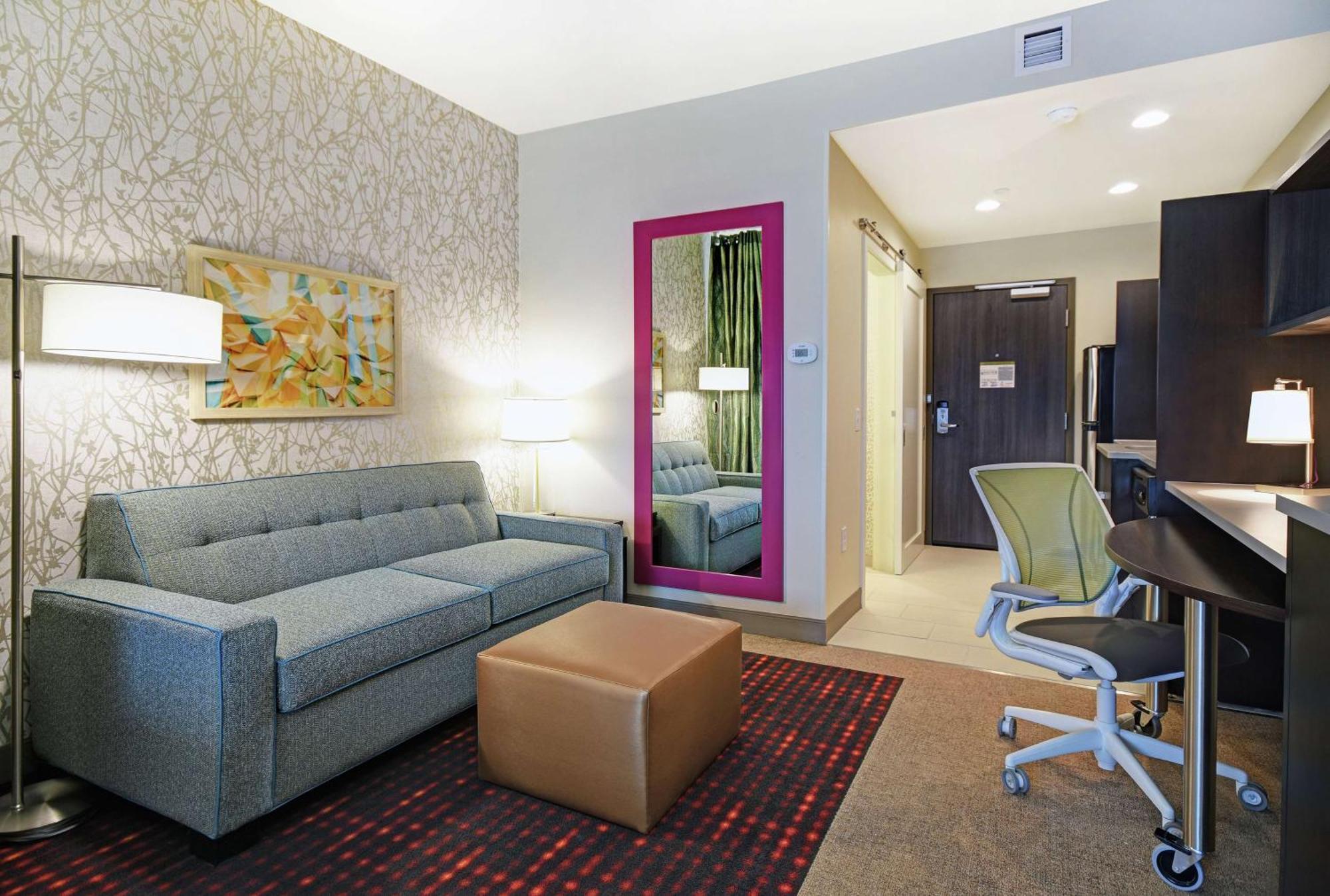 Home2 Suites By Hilton Beloit Exterior photo